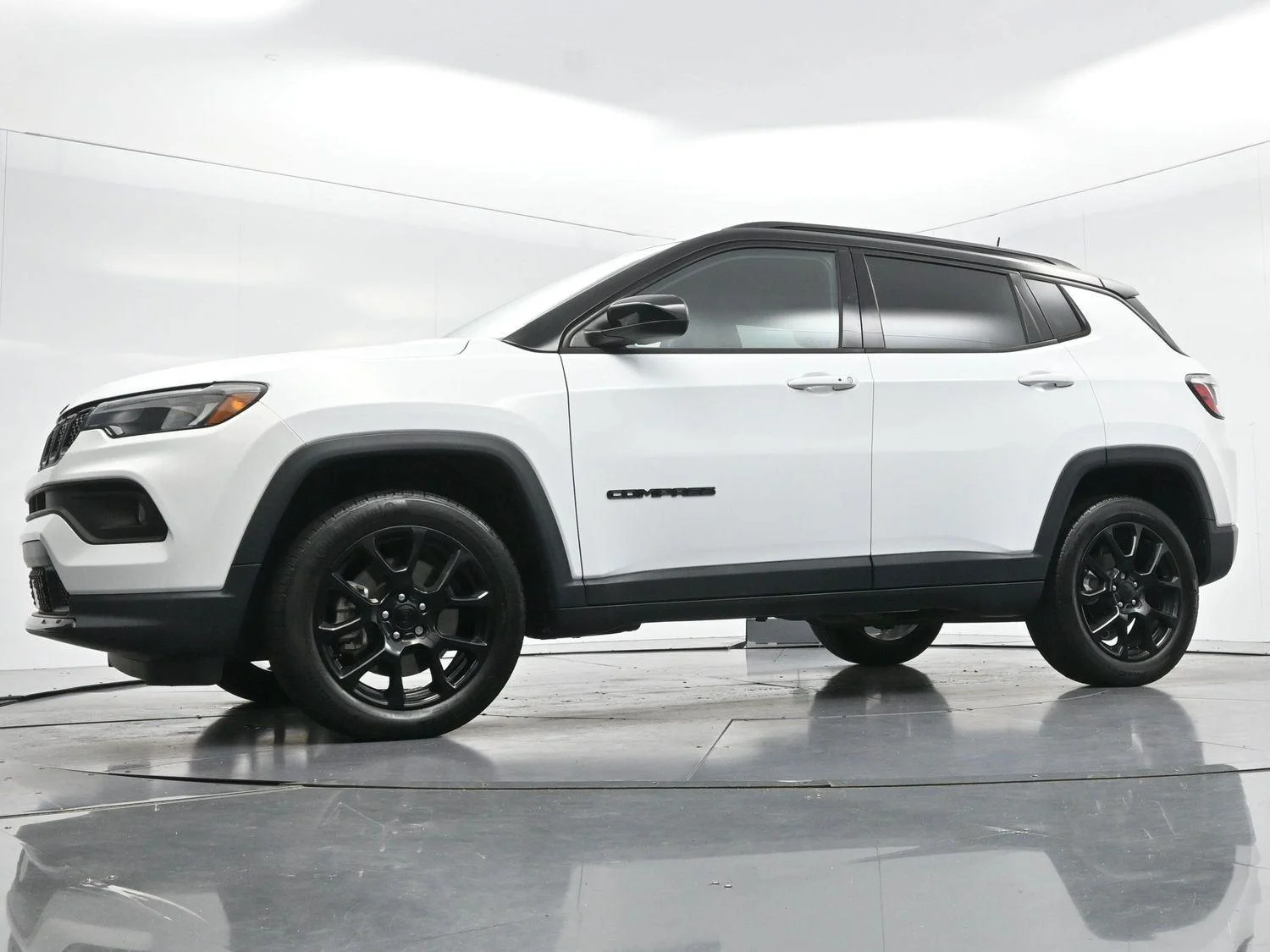 Used 2023 Bright White Clearcoat Jeep Altitude image 44