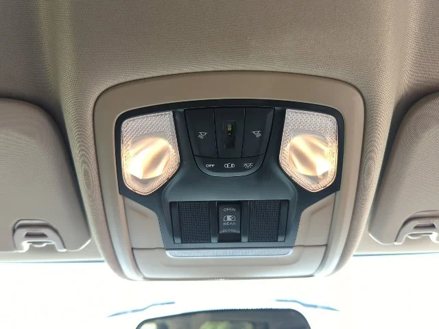 Used 2019 White Ram Tradesman image 20