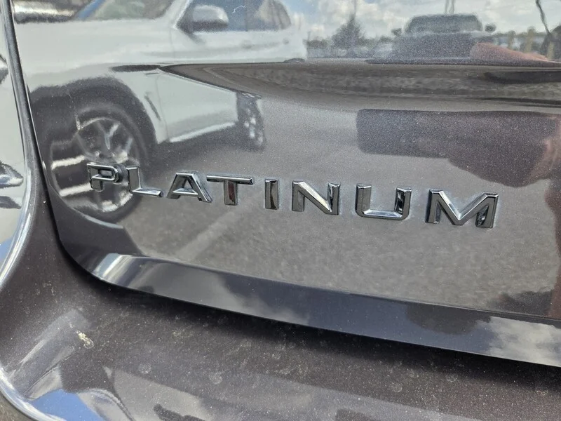 Used 2025 Gray Metallic FORD PLATINUM image 9