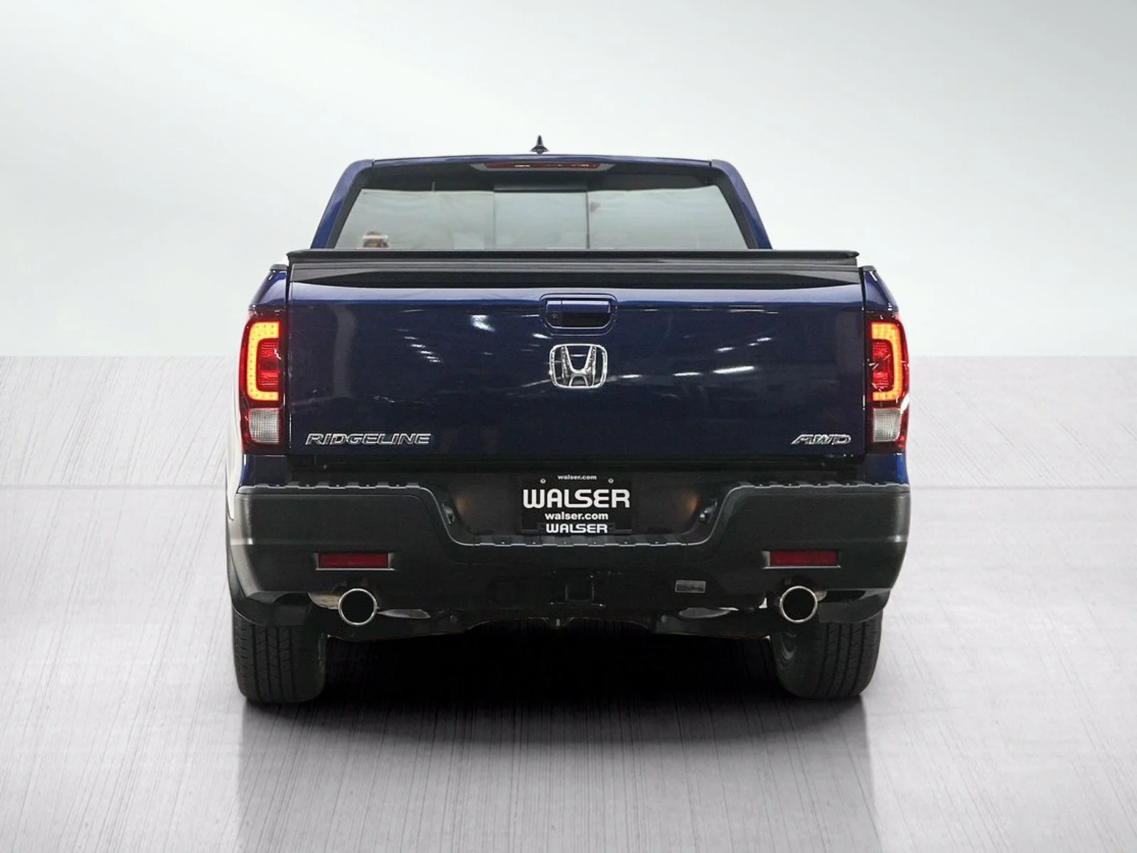Used 2023 Blue Honda RTL AWD image 4