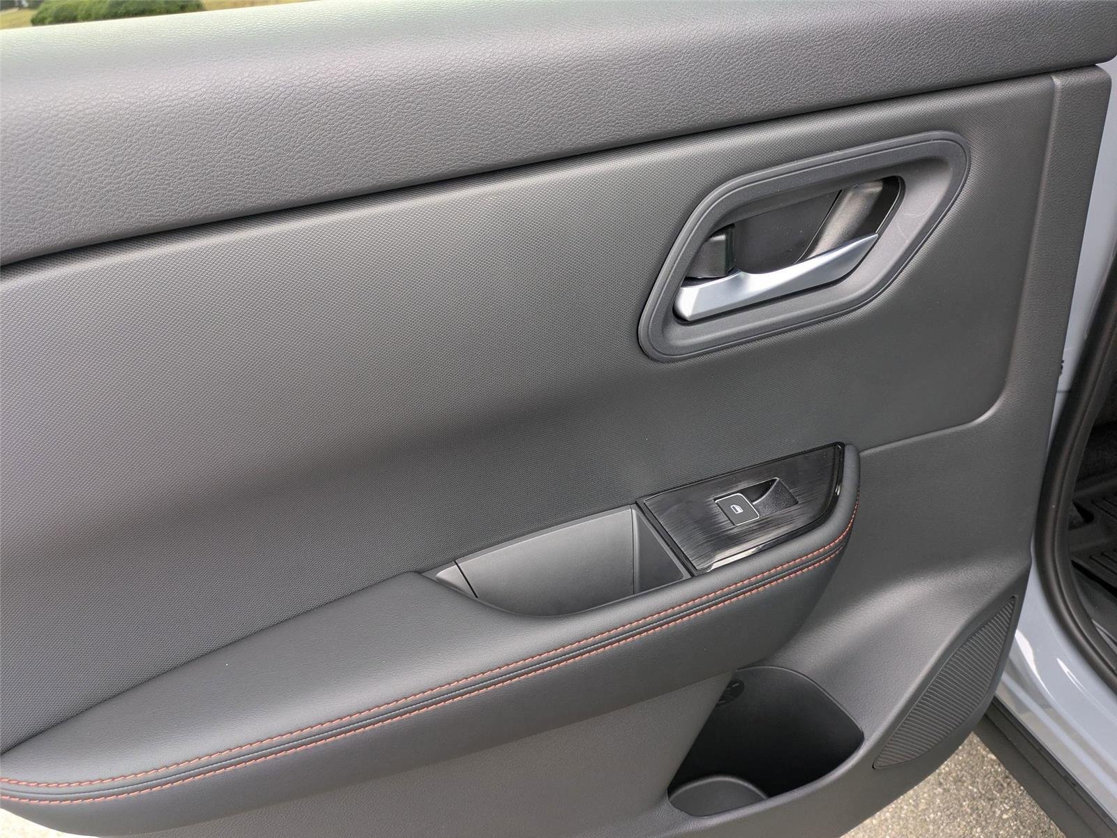New 2026 Boulder Gray Pearl Nissan Rock Creek image 24