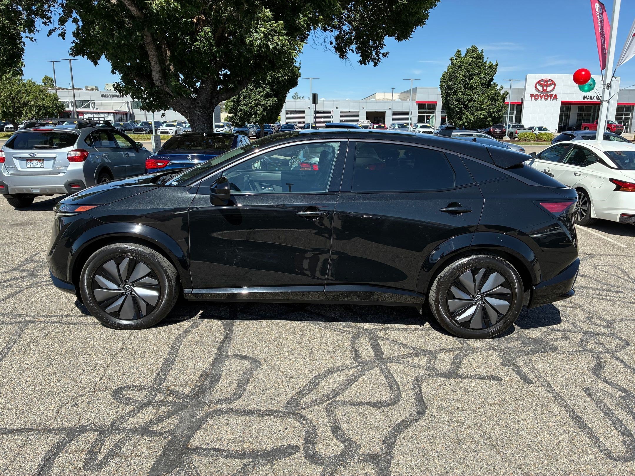 Used 2025 Black Diamond Pearl Nissan EVOLVE+ image 8
