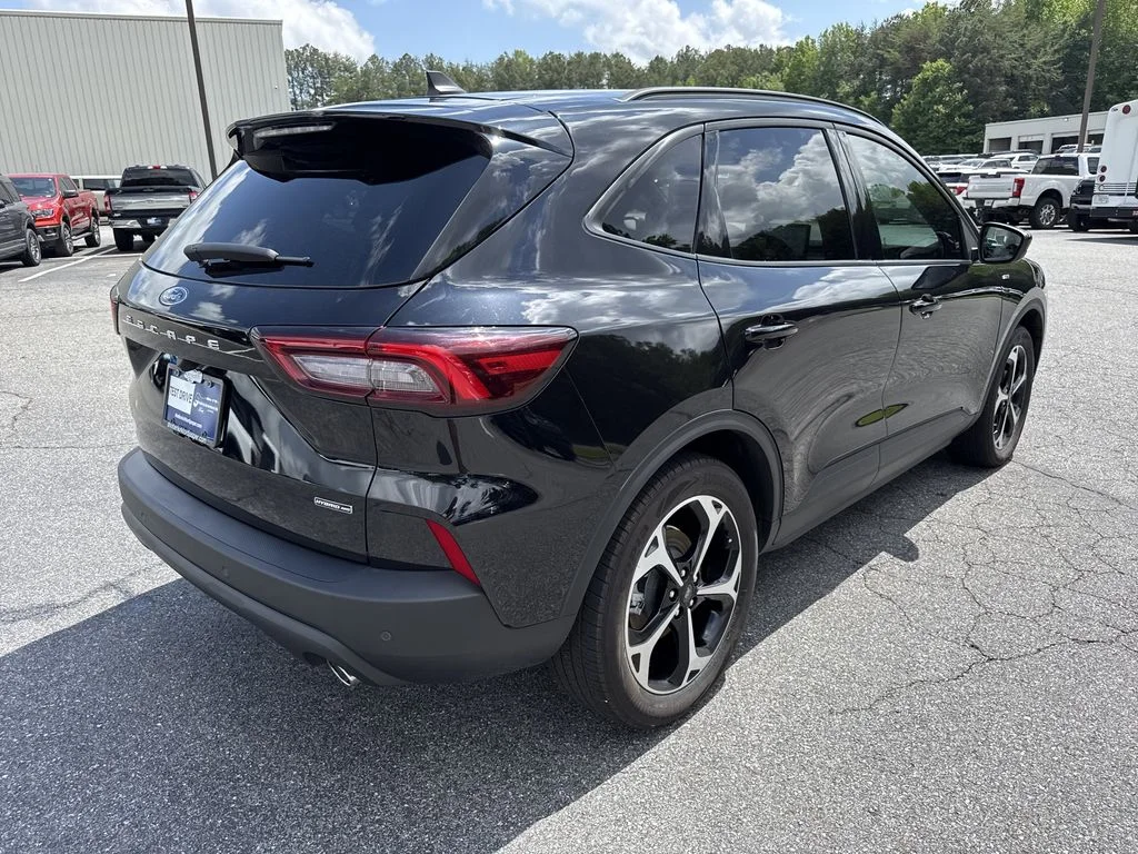 Used 2025 Black Ford ST-Line Select image 7