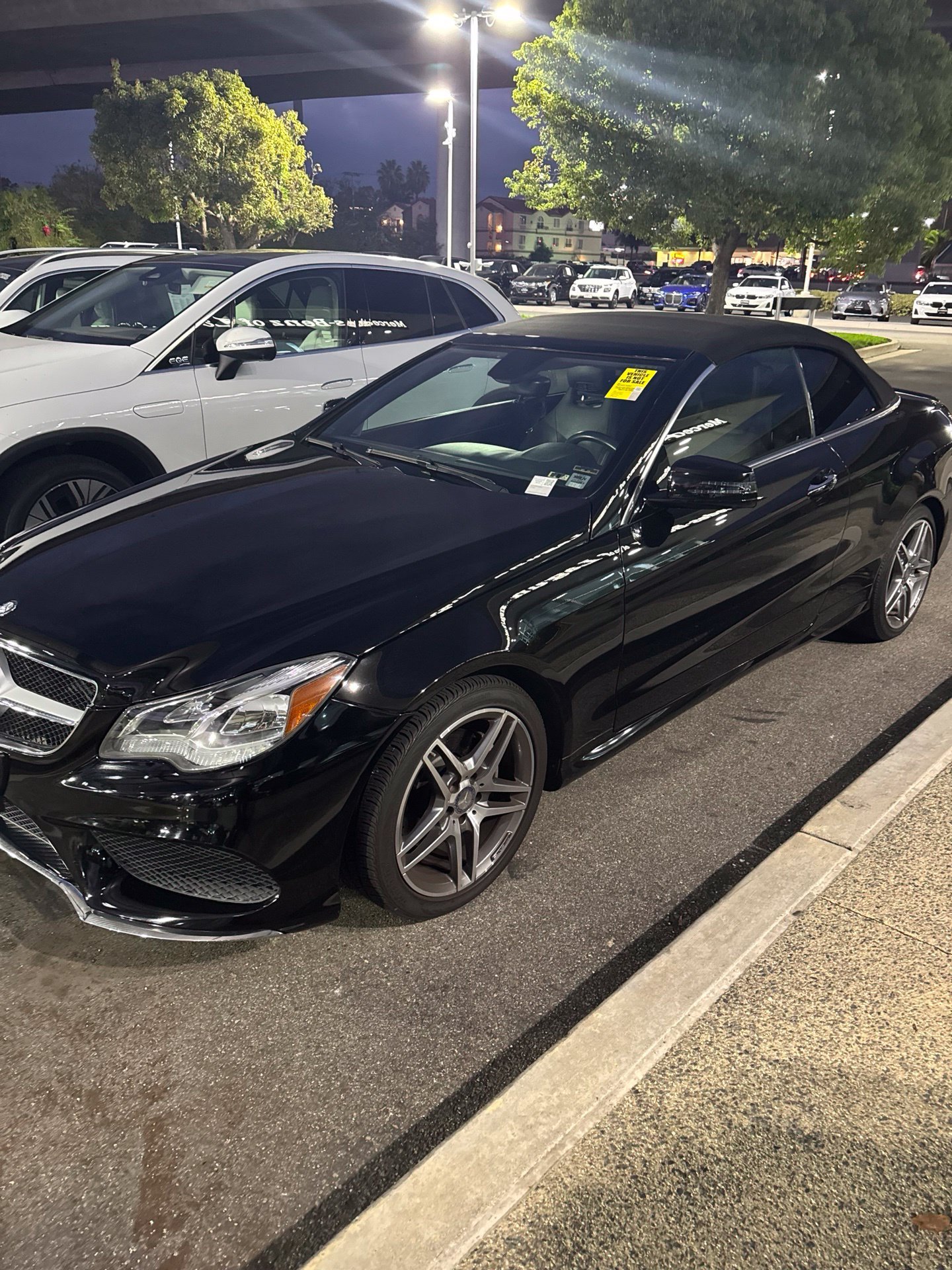 Used 2016 Black Mercedes-Benz E 400 image 11