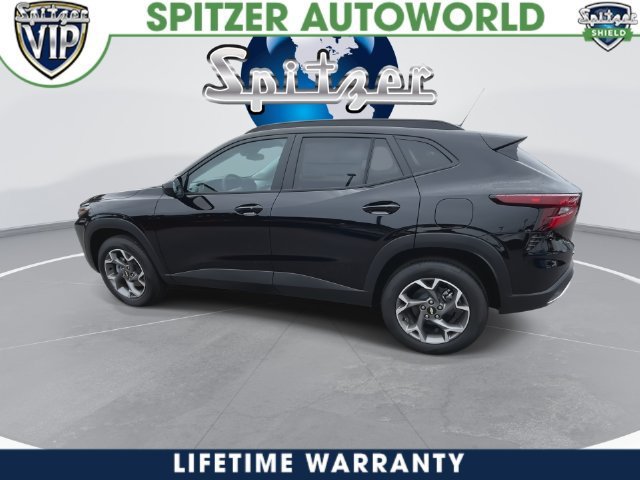 2026 Chevrolet Trax photo 10 of 40