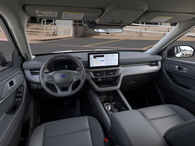 New 2026 Star White Metallic Tri-Coat Ford Active image 10