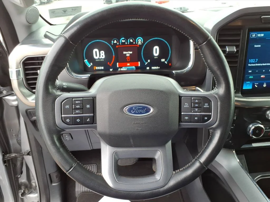Used 2023 Iconic Silver Metallic Ford LARIAT image 14
