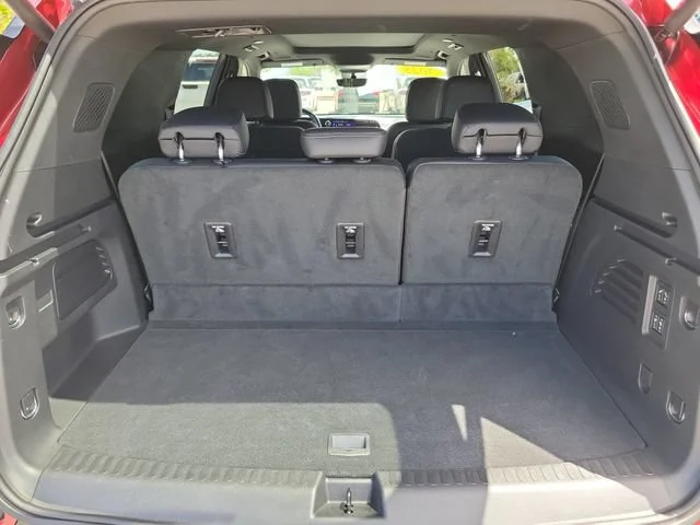 2025 Chevrolet Traverse High Country - Photo 19