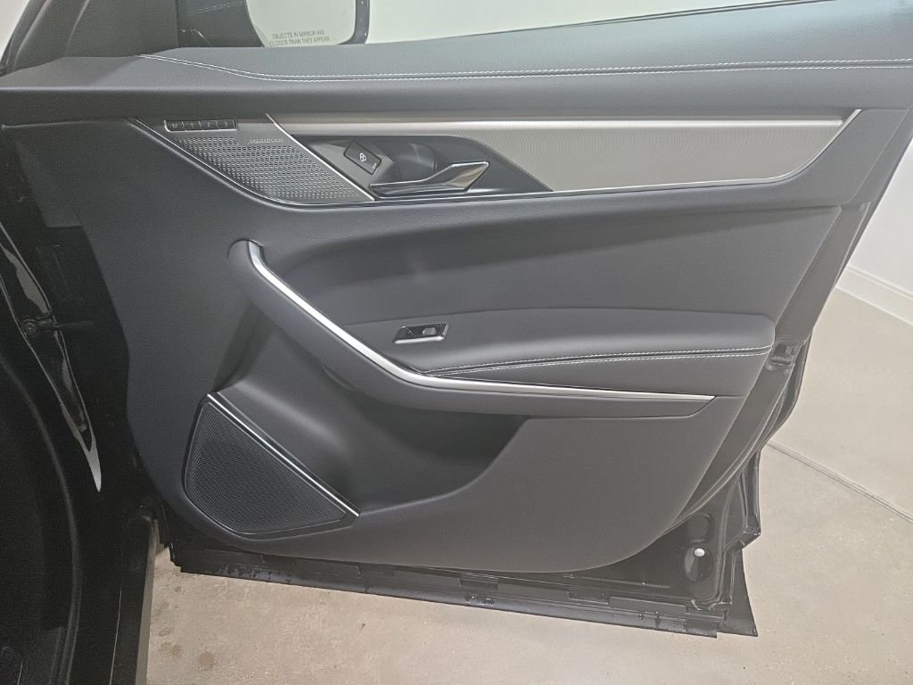 2026 Jaguar F-Pace R-Dynamic S - Photo 26