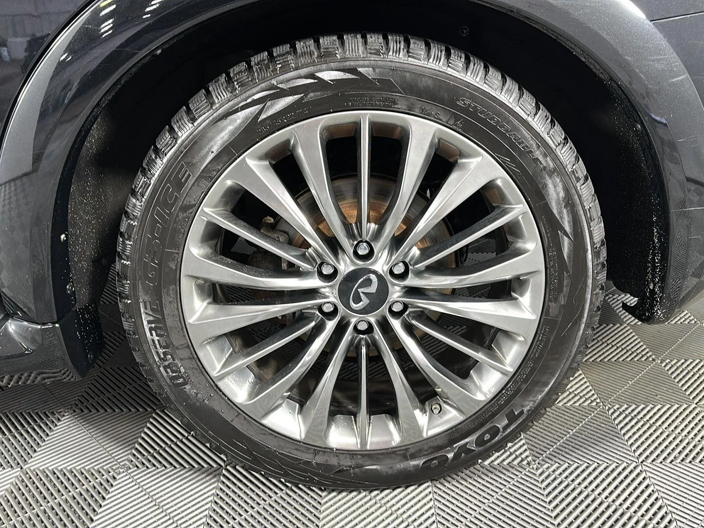 Used 2021 Mineral Black INFINITI PREMIUM SELECT image 8