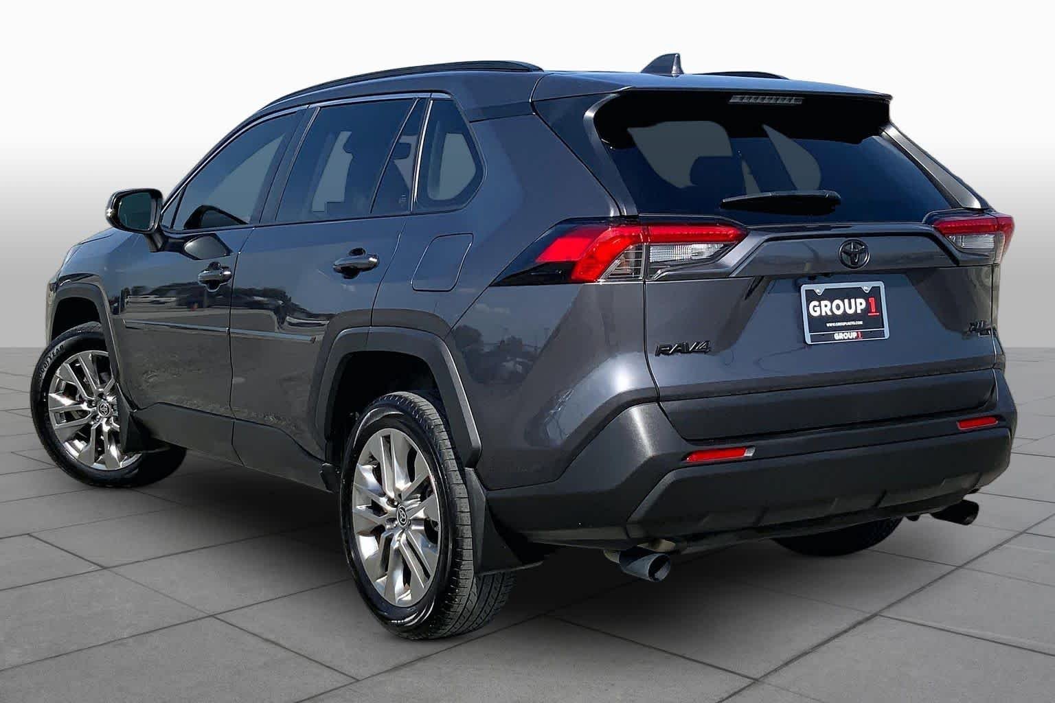 Used 2024 Magnetic Gray Metallic Toyota XLE Premium image 12