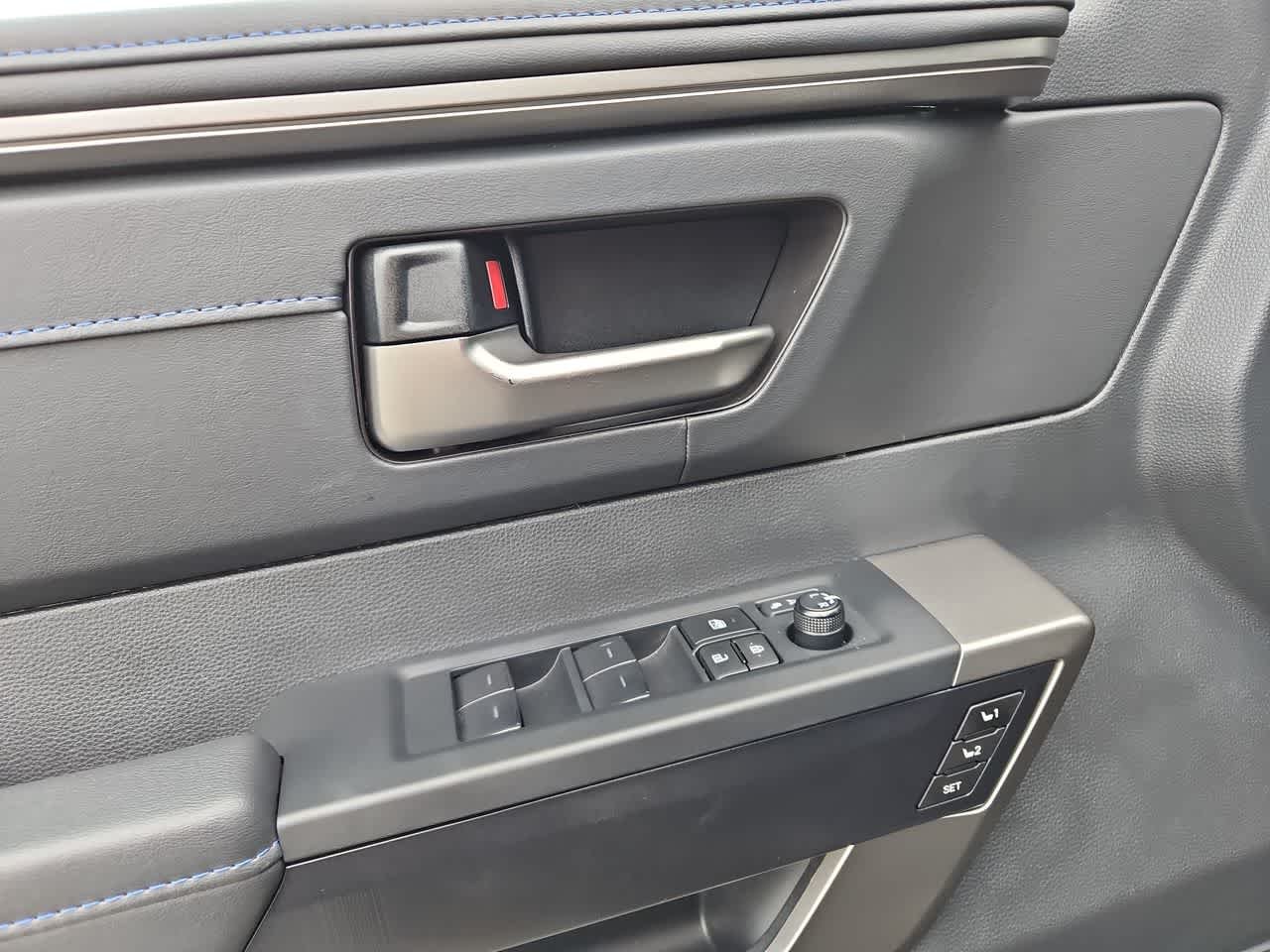 2026 Toyota Tundra Platinum - Photo 12