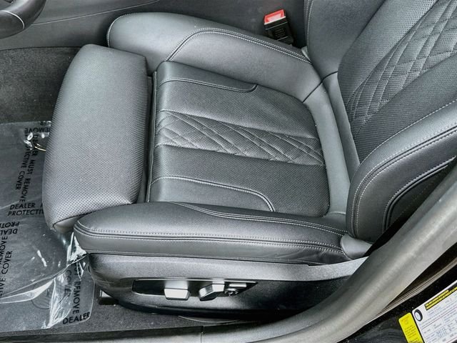 Used 2023 Black BMW 540i image 20