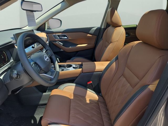 New 2026 Gun Metallic Nissan Platinum image 21