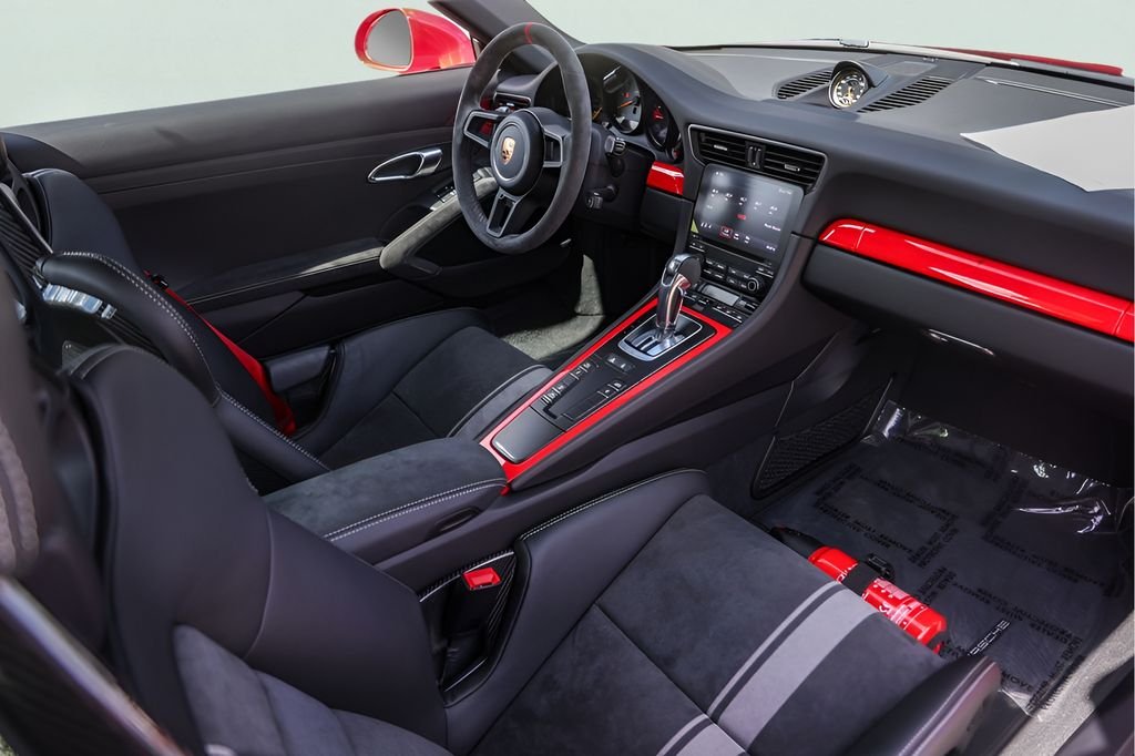 Used 2018 Red Porsche GT3 image 29