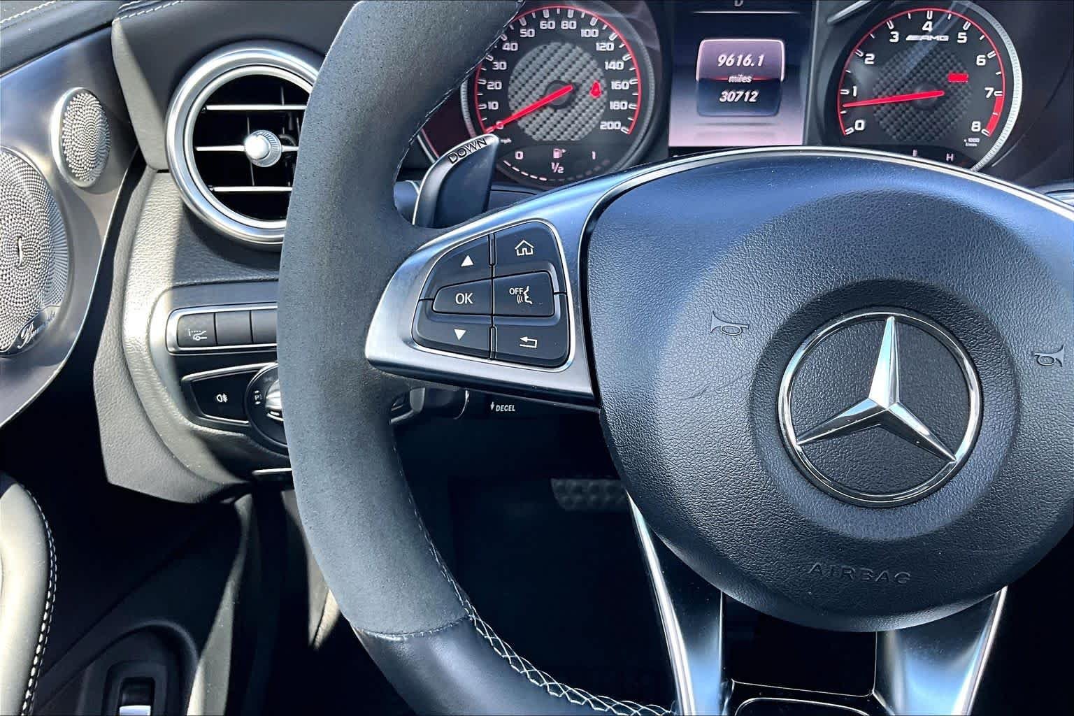 Used 2018 Polar White Mercedes-Benz AMG® C 63 S image 23