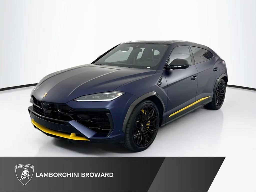 2025 Lamborghini Urus 4.0 V8 PHEV SE's photo