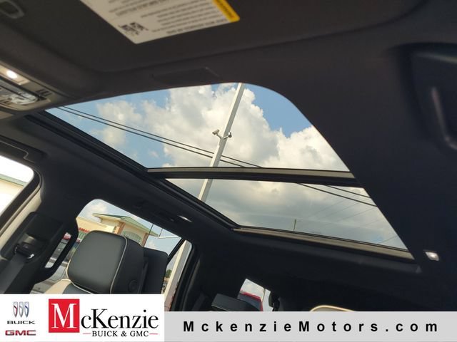 2026 GMC Yukon Elevation - Photo 10