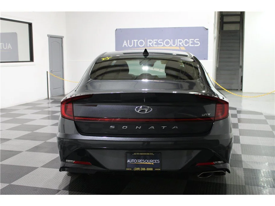 Used 2021 Portofino Gray Hyundai SEL Plus image 5