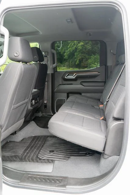 Used 2023 White Chevrolet RST image 12