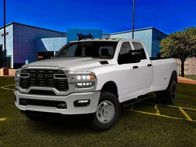 New 2026 Bright White Clear-Coat Exterior Paint RAM Tradesman image 3