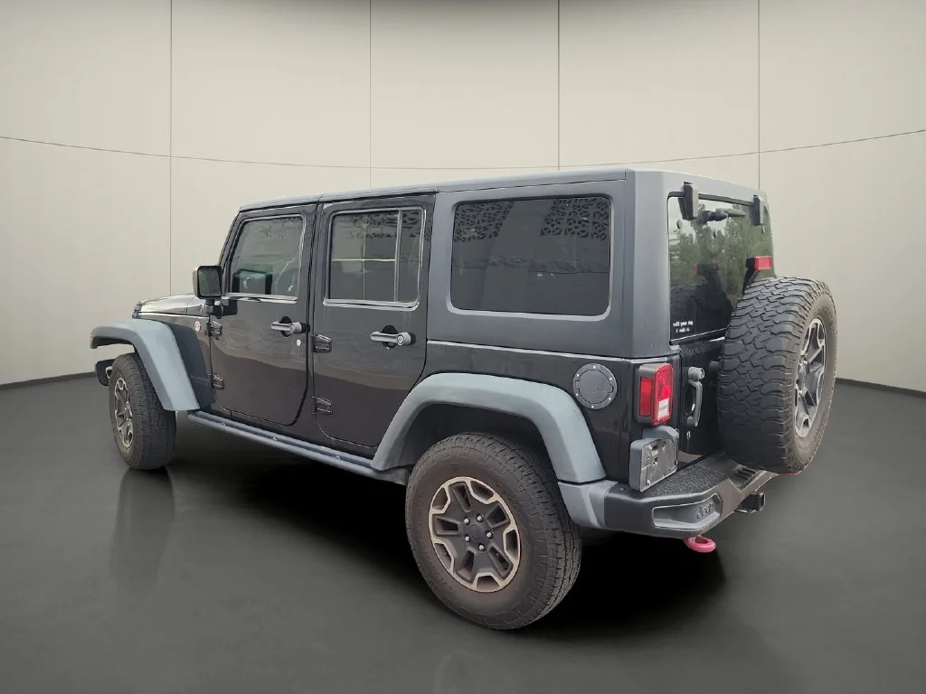 Used 2015 Black Jeep Unlimited Rubicon image 5
