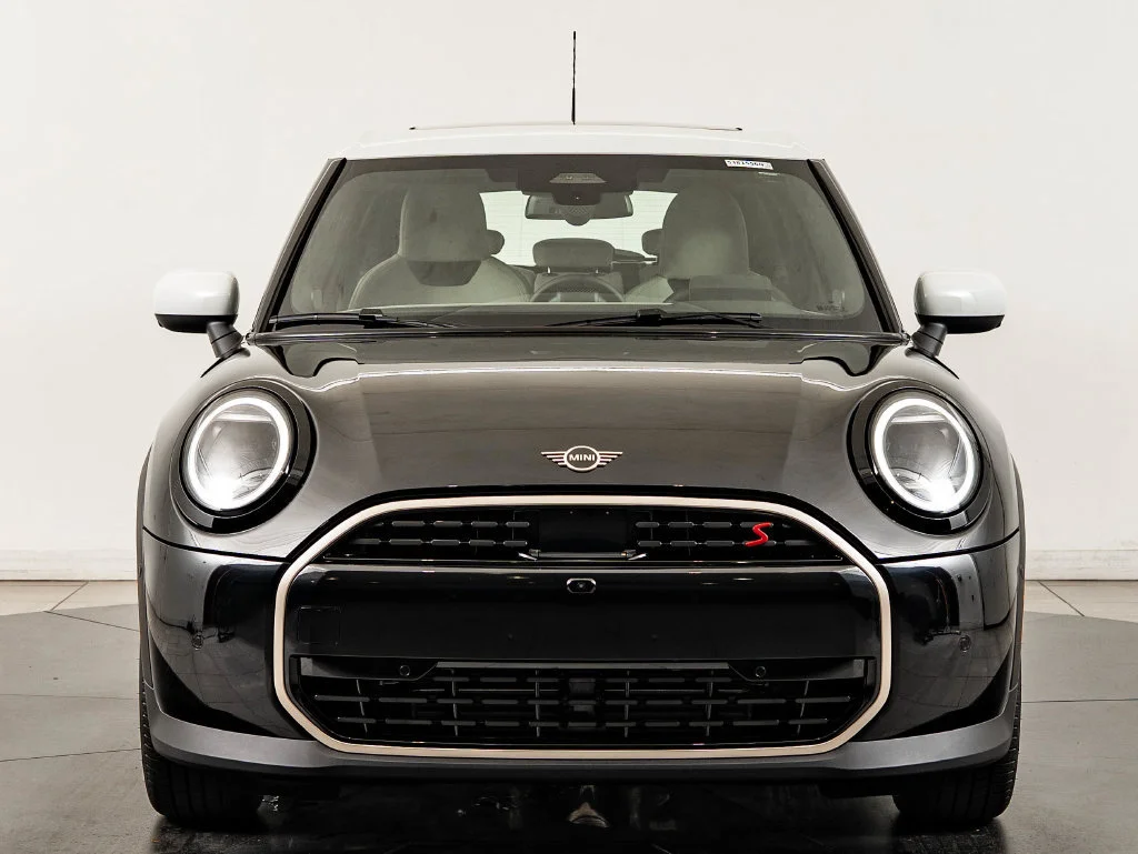 2026 MINI Hardtop 4 Door S - Photo 2