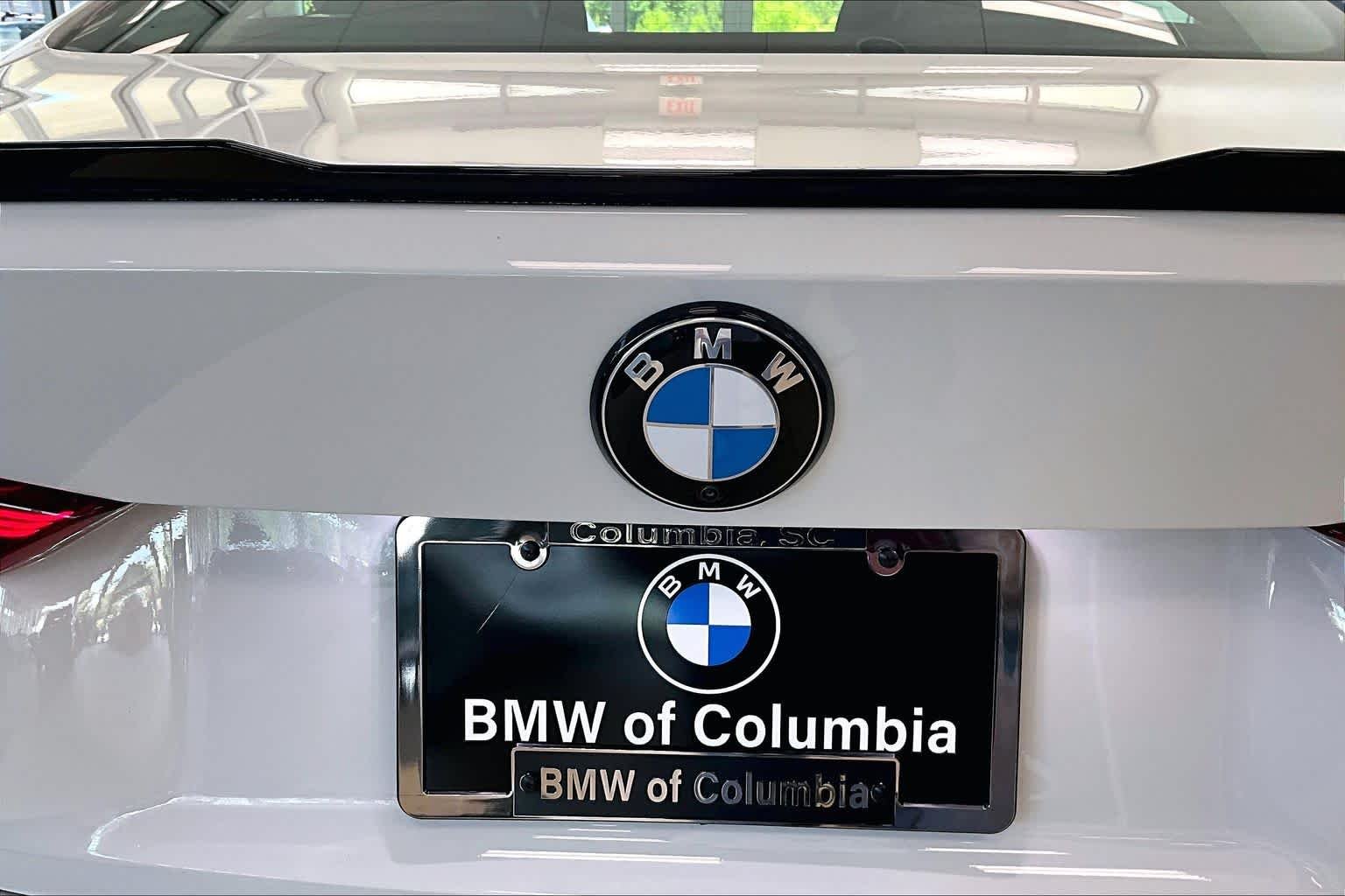 Used 2026 Alpine White BMW Competition image 15