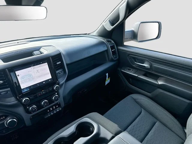 2026 RAM 1500 Express - Photo 22