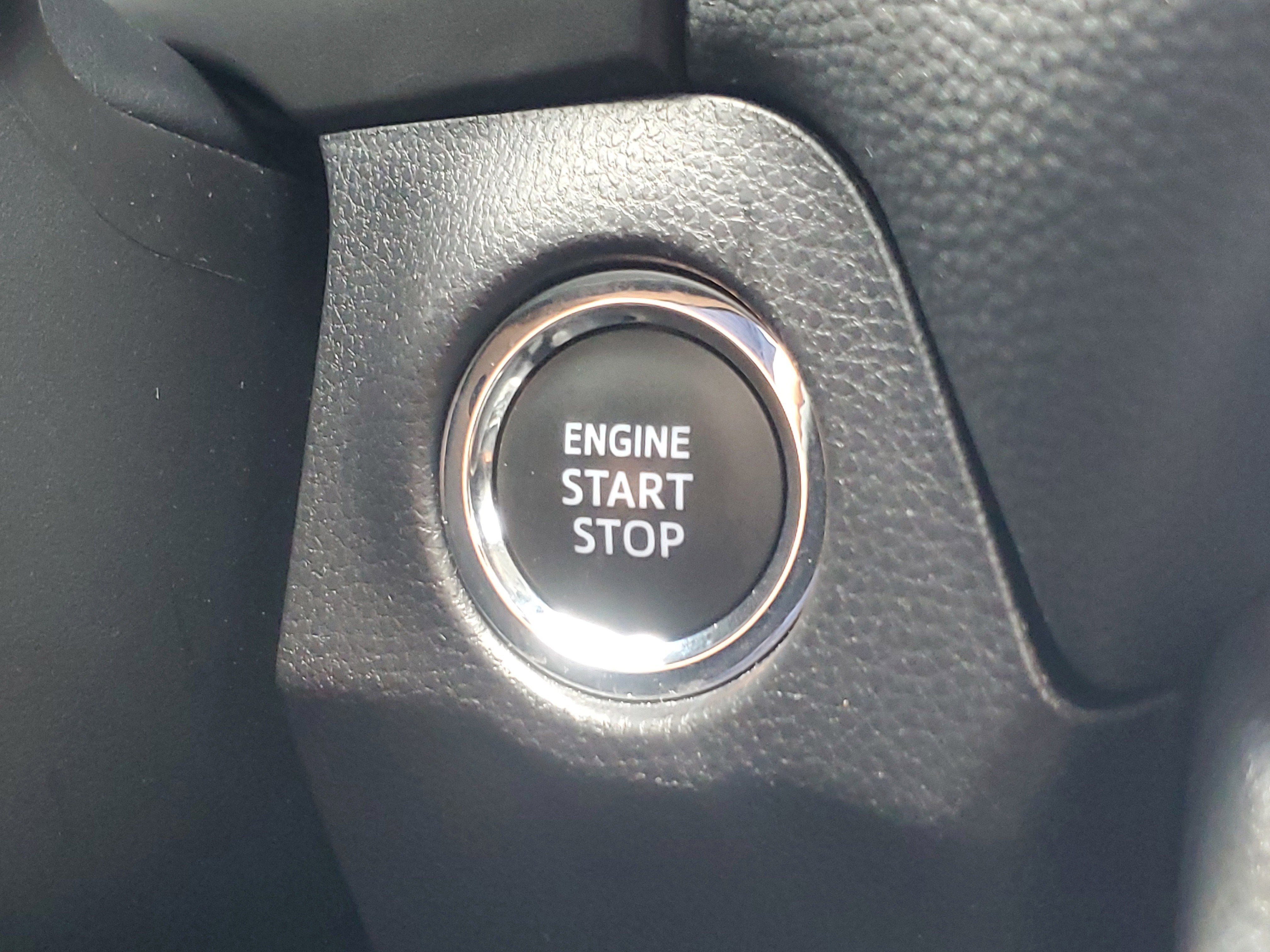 Used 2025 Magnetic Gray Metallic Toyota XLE Premium image 32
