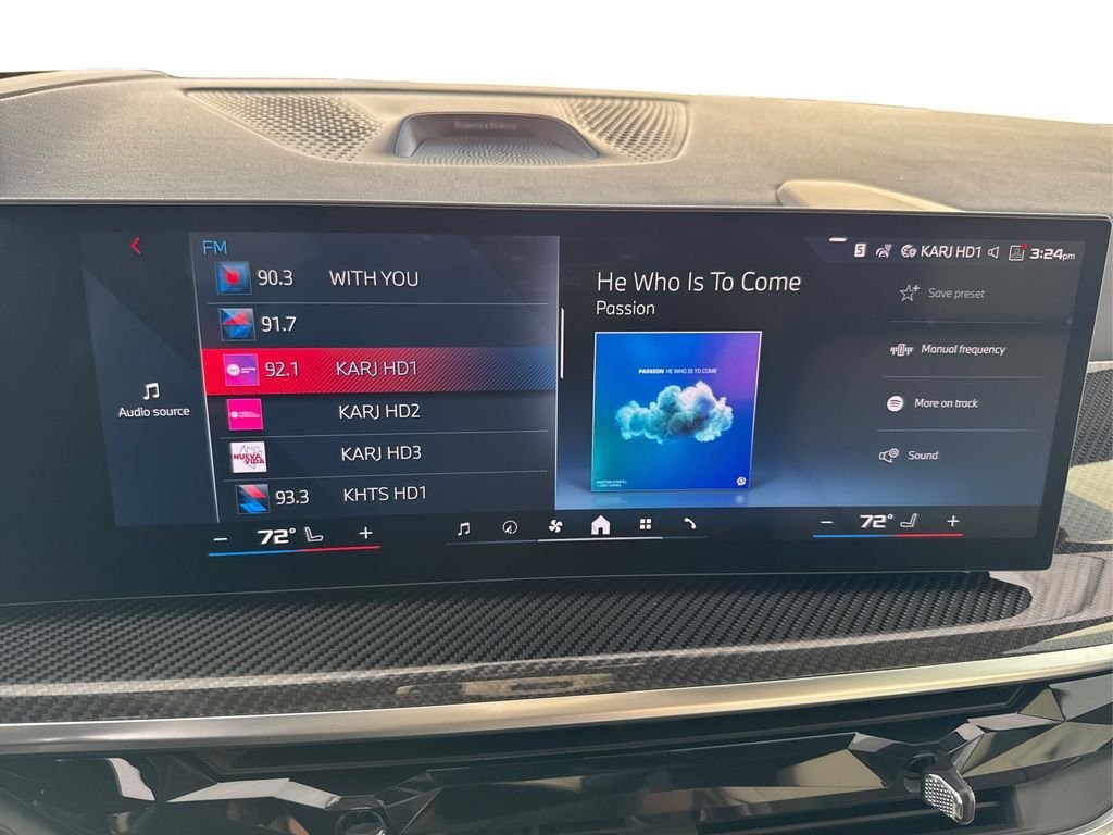 New 2026 Singapore Grey II Metallic BMW M60i image 21