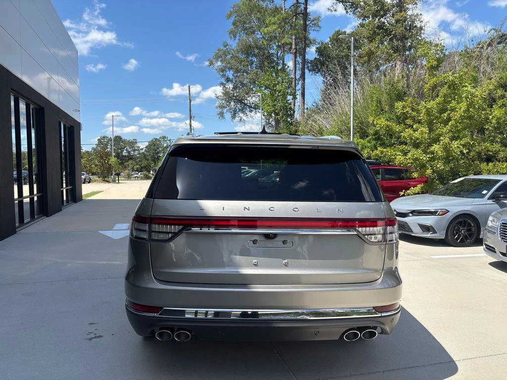 Used 2023 Beige Lincoln Reserve image 20