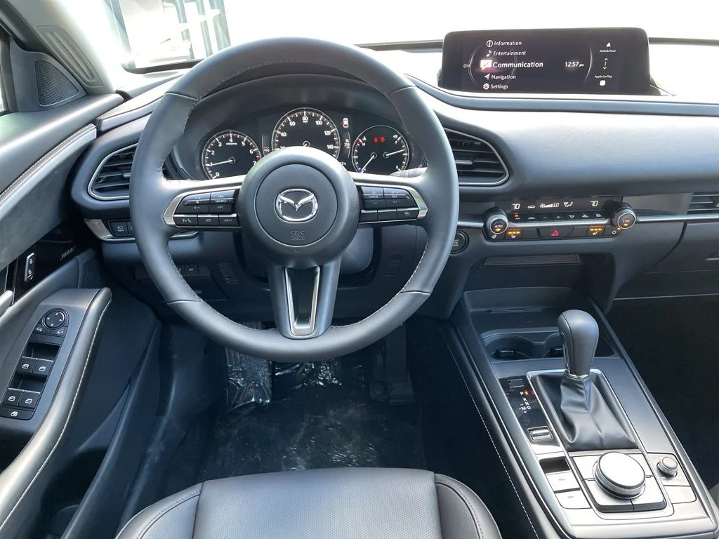2026 Mazda CX-30 Premium - Photo 16