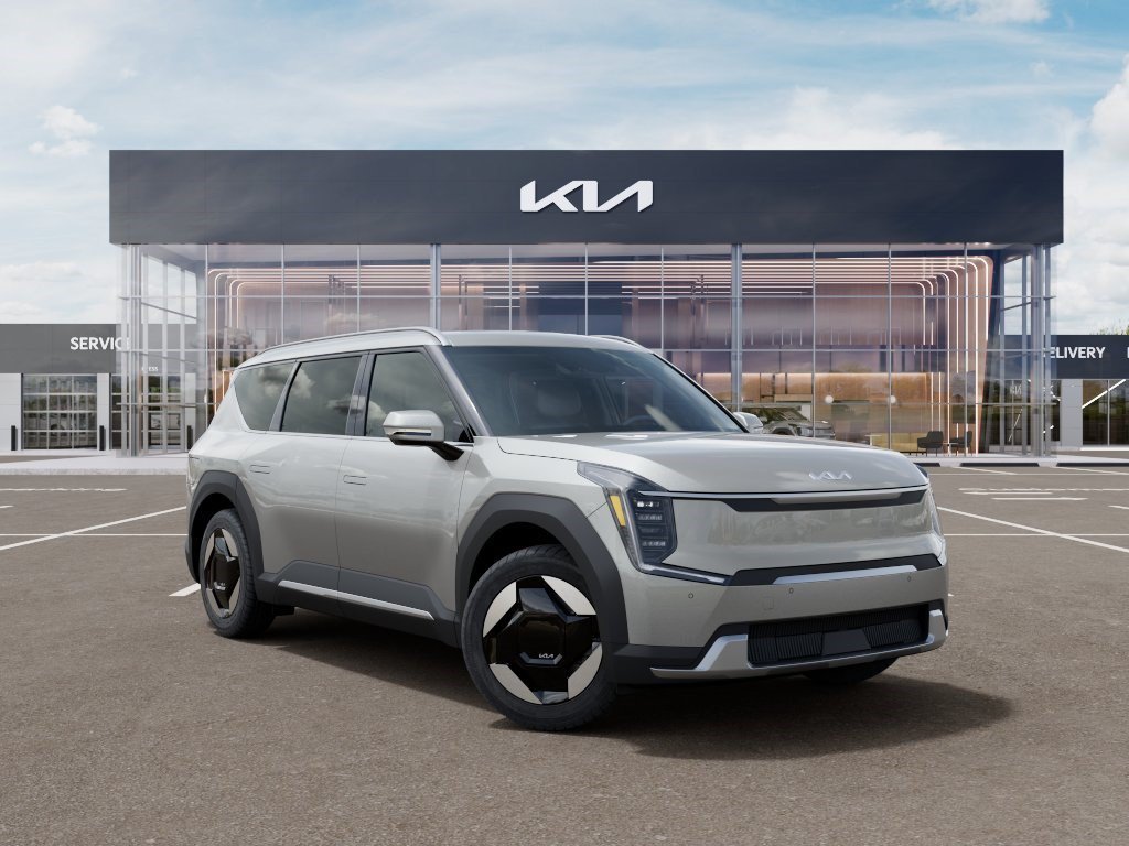 New 2026 Ivory Silver Kia Wind AWD image 8
