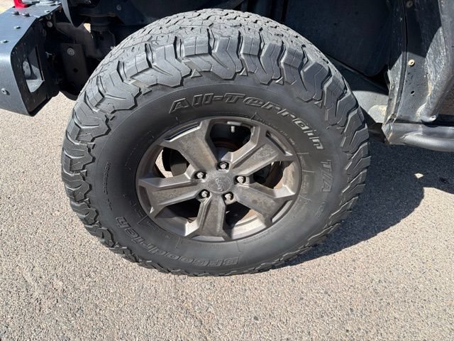 Used 2018 Black Clearcoat Jeep Rubicon Recon image 11