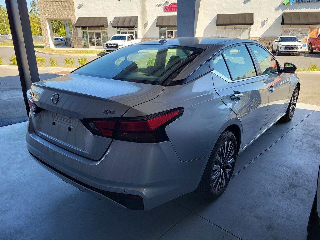 Used 2024 Nissan Altima SV with VIN 1N4BL4DV0RN302522 for sale in Live Oak, FL