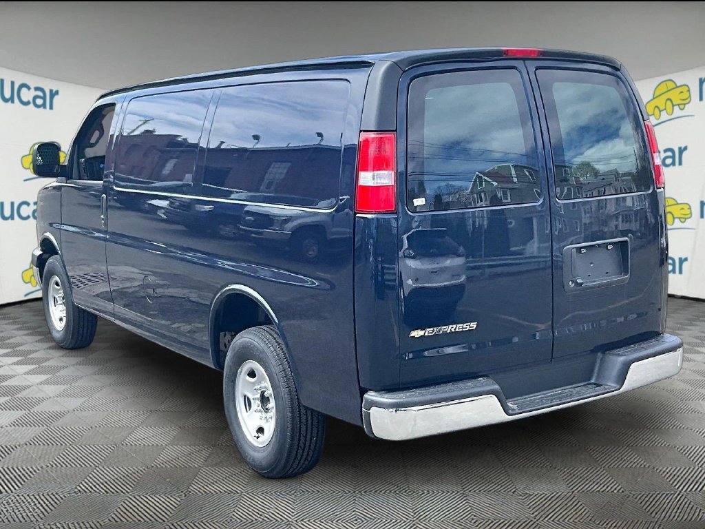 New 2026 Special Exterior Color Chevrolet WT image 5