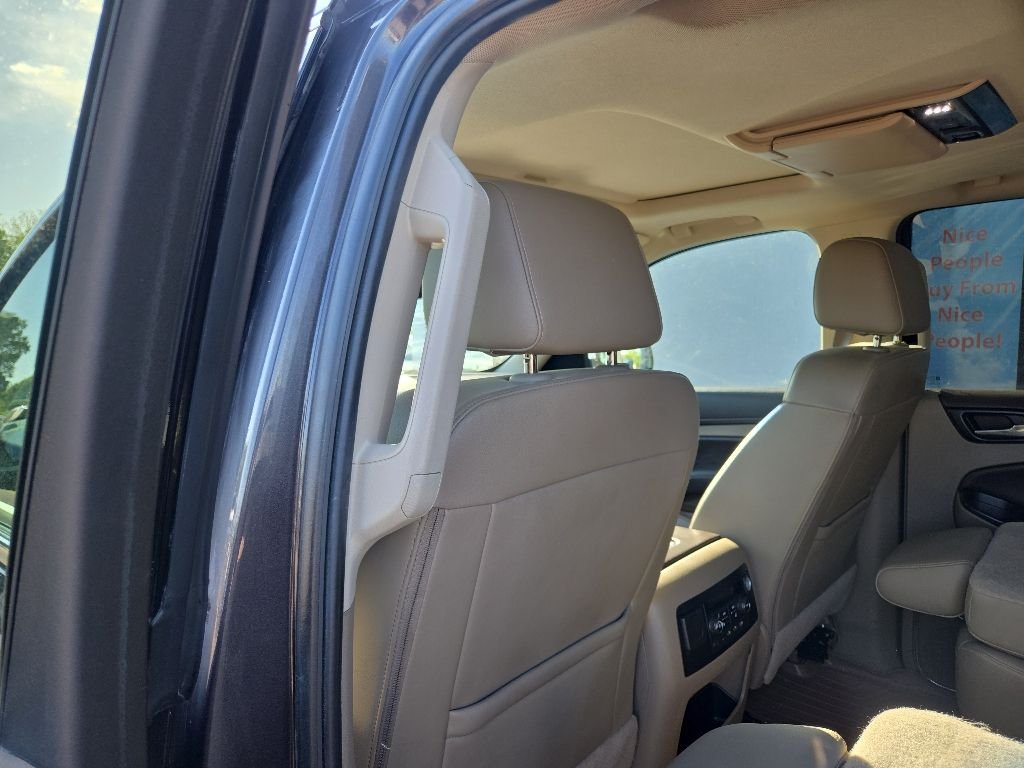 Used 2018 Gray Chevrolet Premier image 97