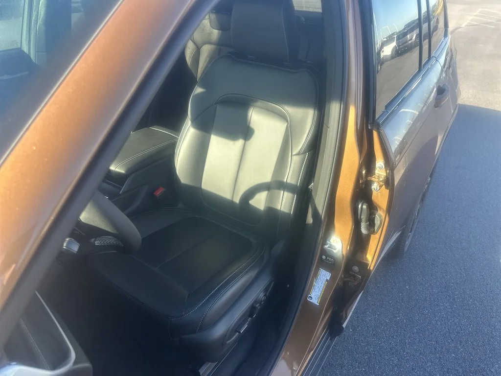 New 2027 Copper Shino Metallic Clearcoat Jeep Limited image 17