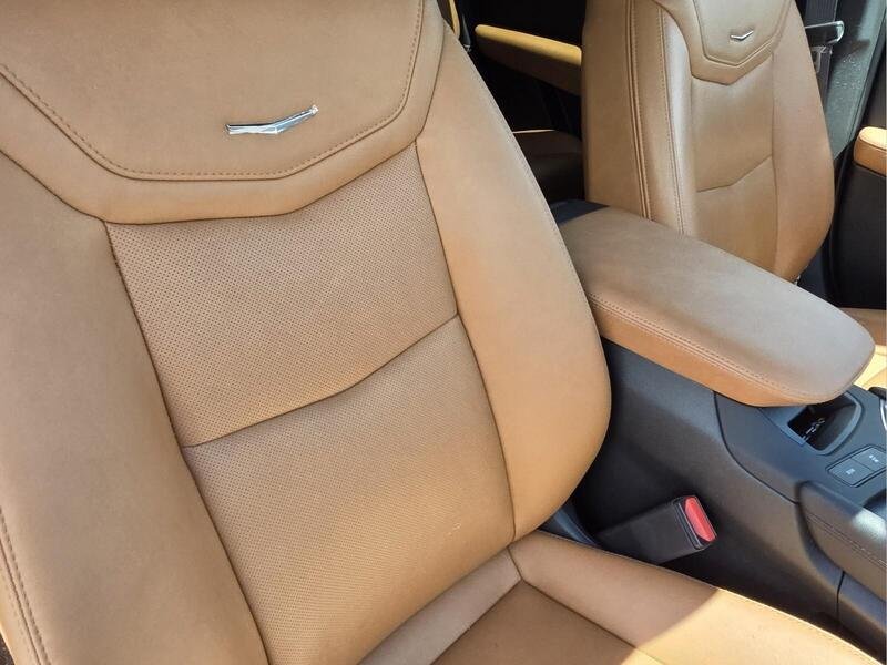 Used 2023 Crystal White CADILLAC FWD 4DR PREMIUM LUXURY image 22