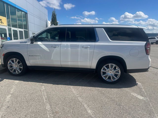 Used 2024 Chevrolet Suburban High Country with VIN 1GNSKGKL9RR309744 for sale in Kansas City