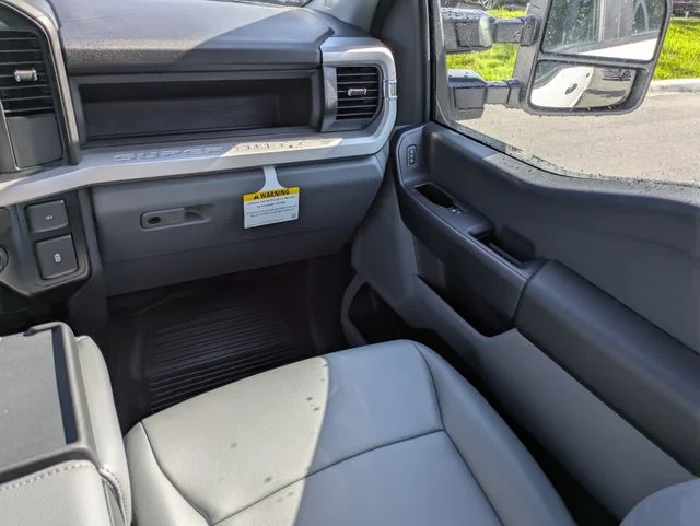 New 2026 Oxford White Ford F-250® XL image 17