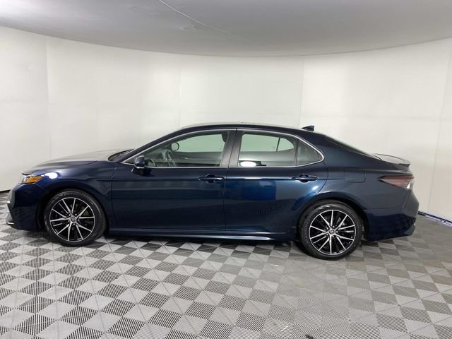 Used 2021 Blue Toyota SE image 5