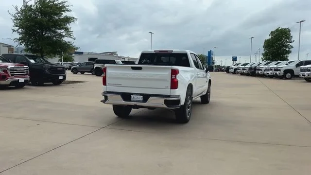 2026 Chevrolet Silverado 1500 LT - Photo 8