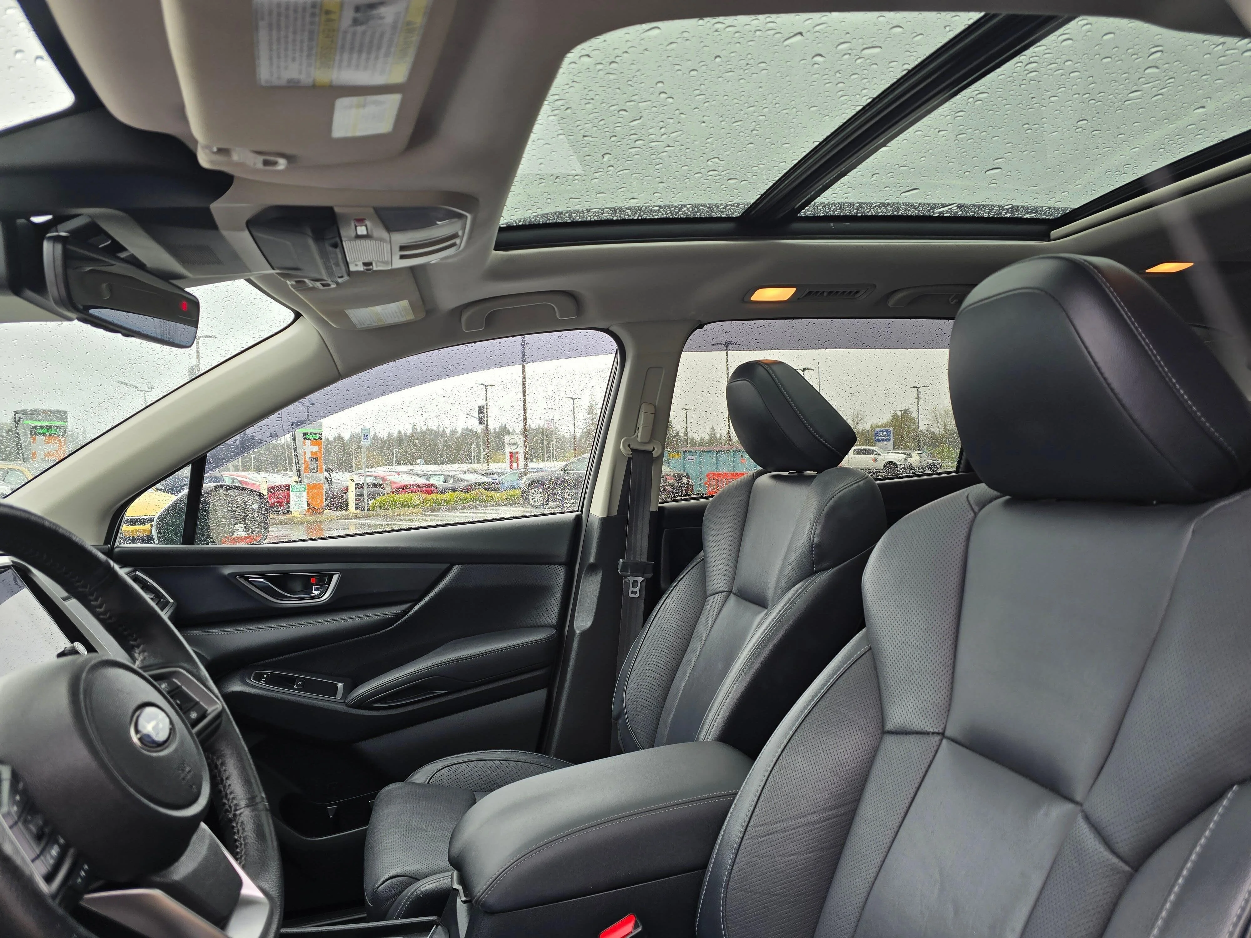 Used 2023 Green Metallic Subaru Limited image 13