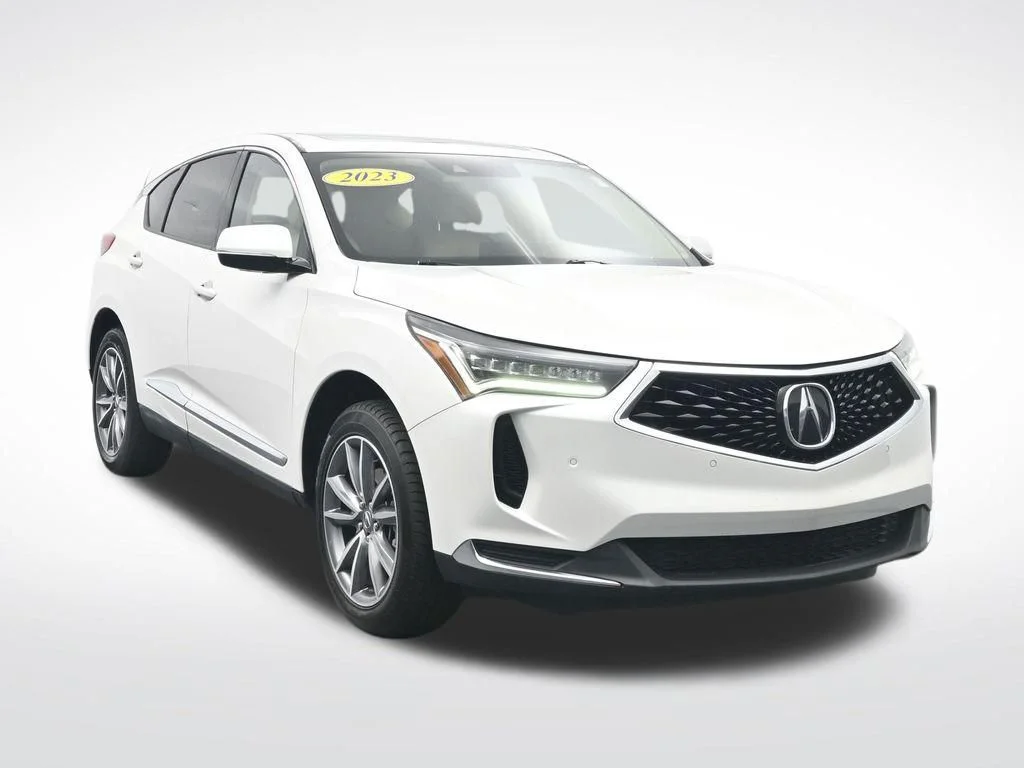 Certified Used 2023 Platinum White Pearl Acura Technology Package image 3