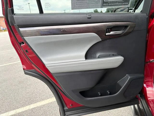 Used 2023 Red Toyota Limited image 22