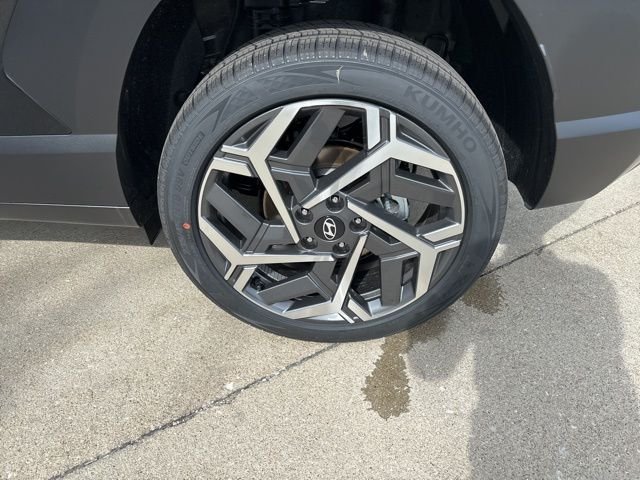 New 2026 Abyss Black Pearl Hyundai SEL Premium image 10
