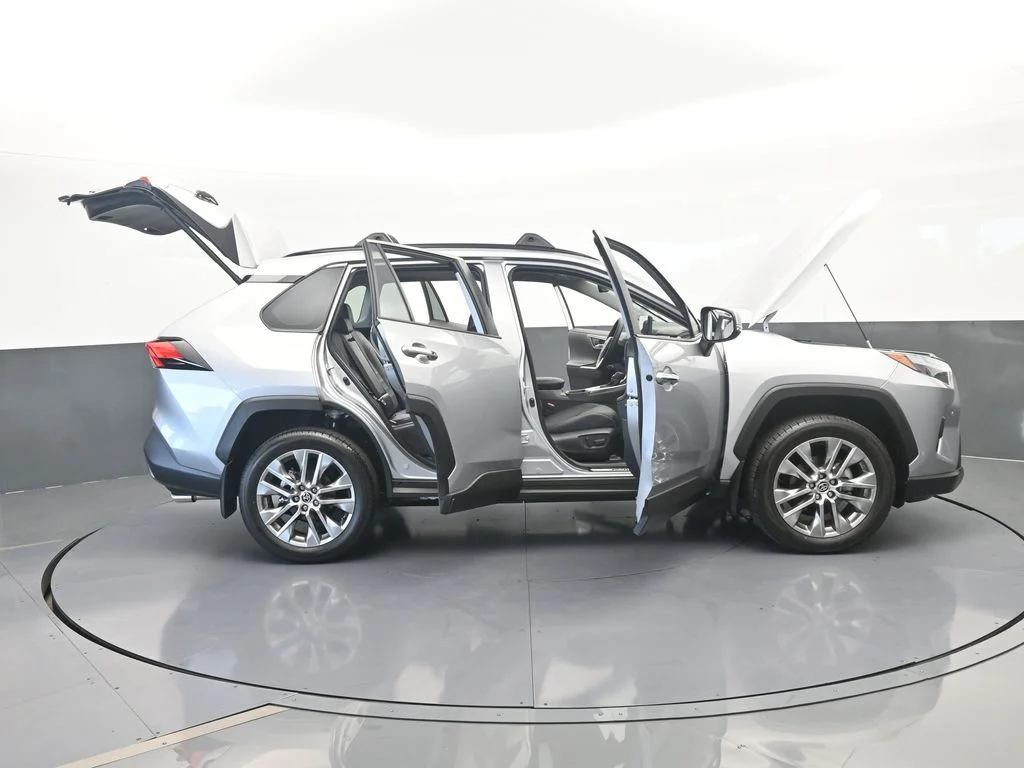 Used 2025 Silver Sky Metallic Toyota Limited image 80