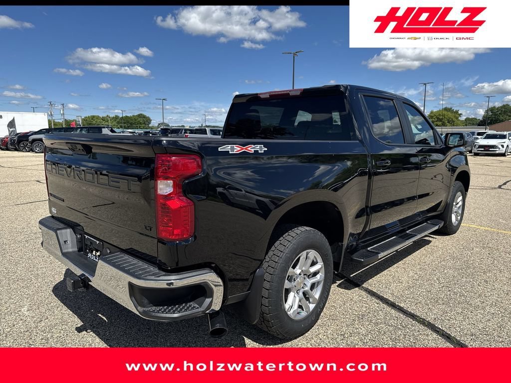 Used 2023 Black Chevrolet LT image 7